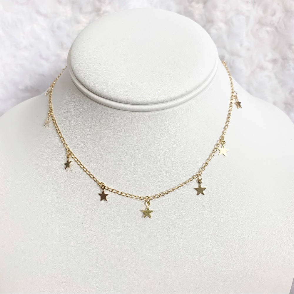 NWOT DAINTY STAR GOLD NECKLACE CHOKER